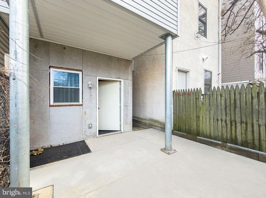 1724 N Bouvier Street - Photo 5