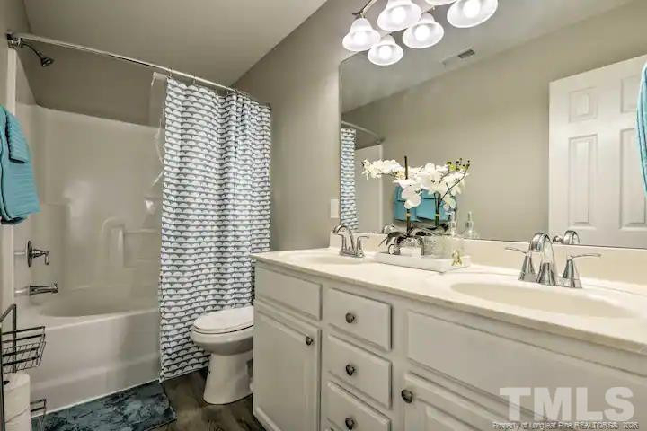 3911 Volkswalk Place - Photo 11