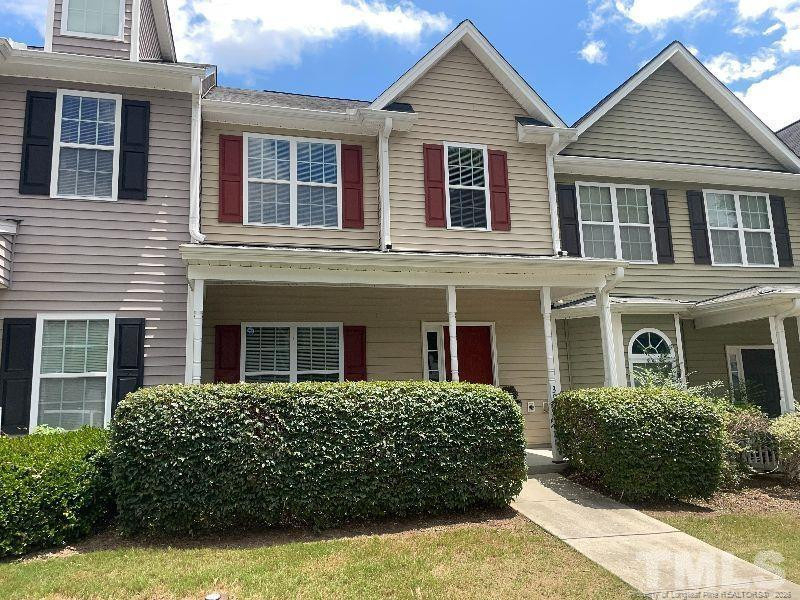 3911 Volkswalk Place - Photo 0