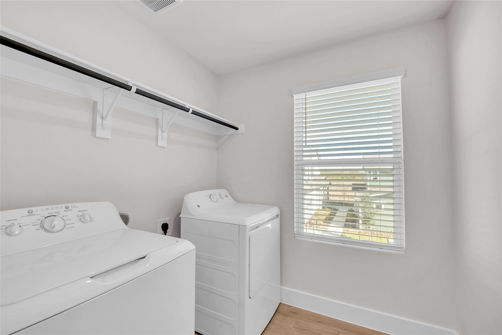 9312 Curious Squirrel St - Photo 21