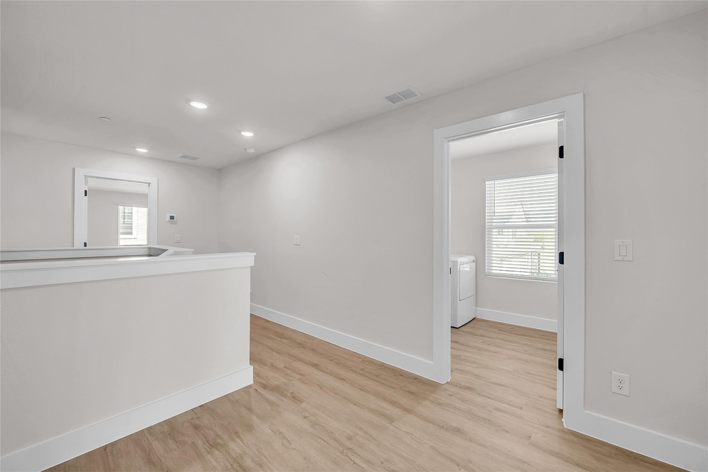 9312 Curious Squirrel St - Photo 10