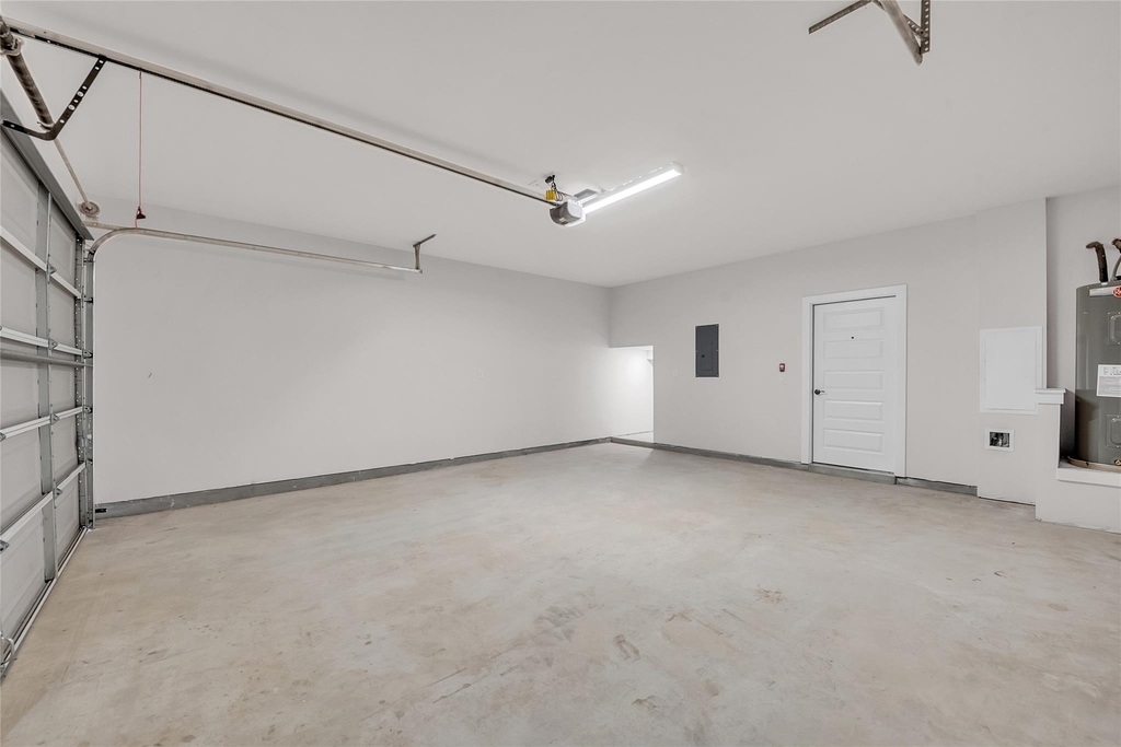 9312 Curious Squirrel St - Photo 8