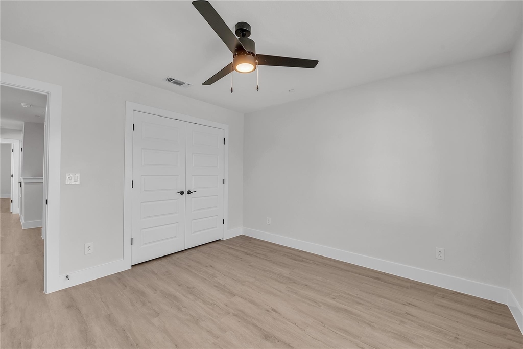 9317 Curious Squirrel St - Photo 17