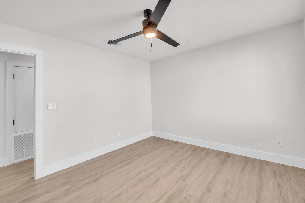9317 Curious Squirrel St - Photo 23