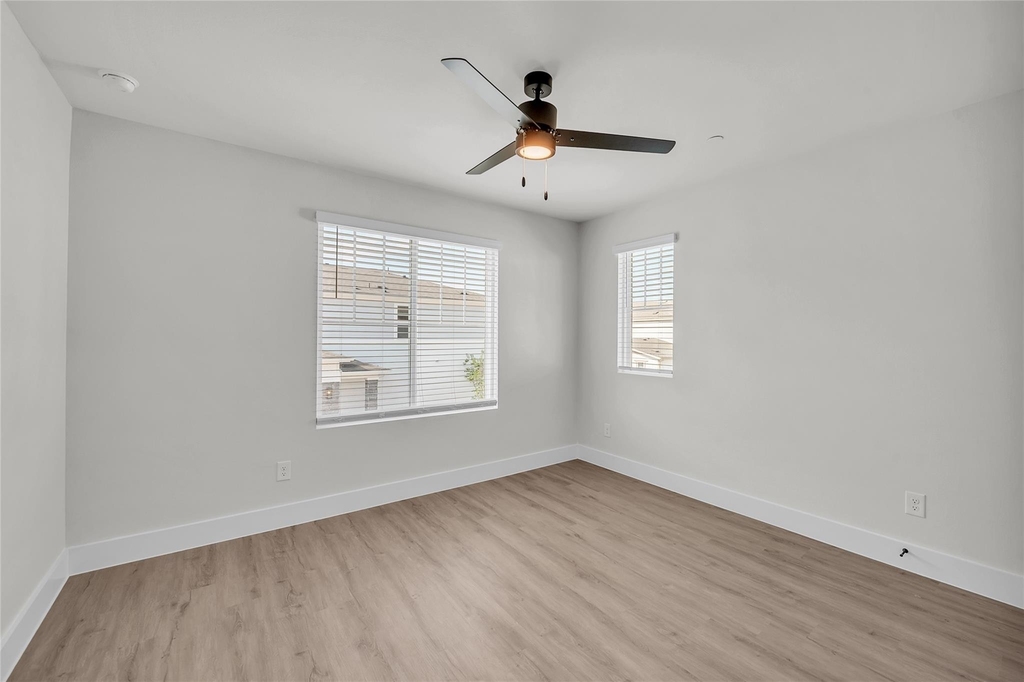 9317 Curious Squirrel St - Photo 18