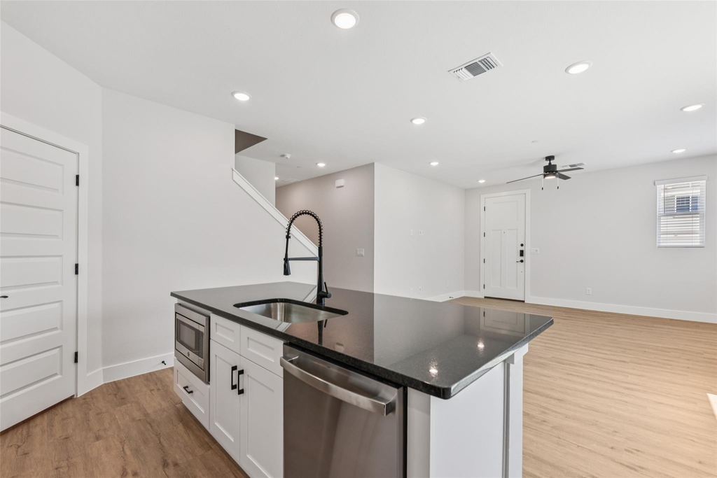 9311 Curious Squirrel St - Photo 6