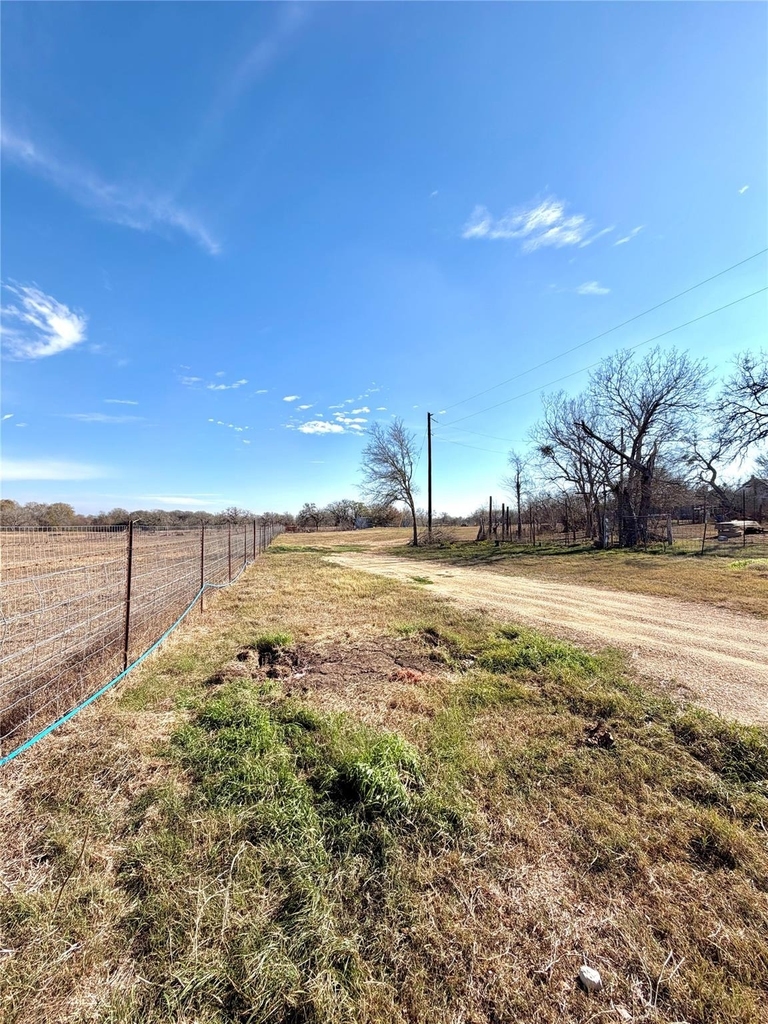 3248 Dale Ln - Photo 2