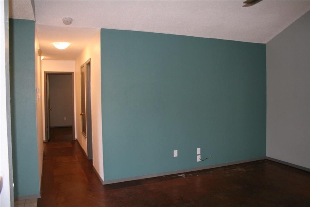 103 Cloudview Dr - Photo 5