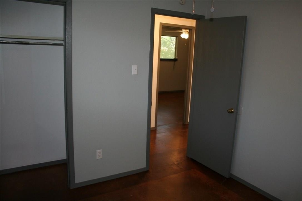 103 Cloudview Dr - Photo 10