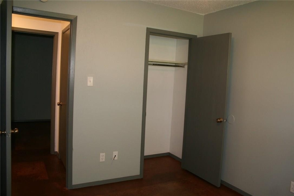 103 Cloudview Dr - Photo 7