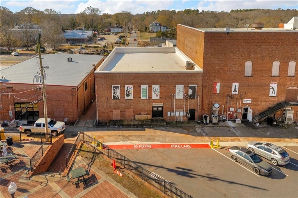 1642 Broad Street - Photo 1