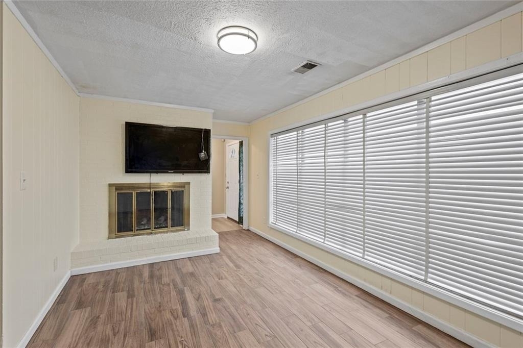 1201 Shoreham Drive - Photo 7