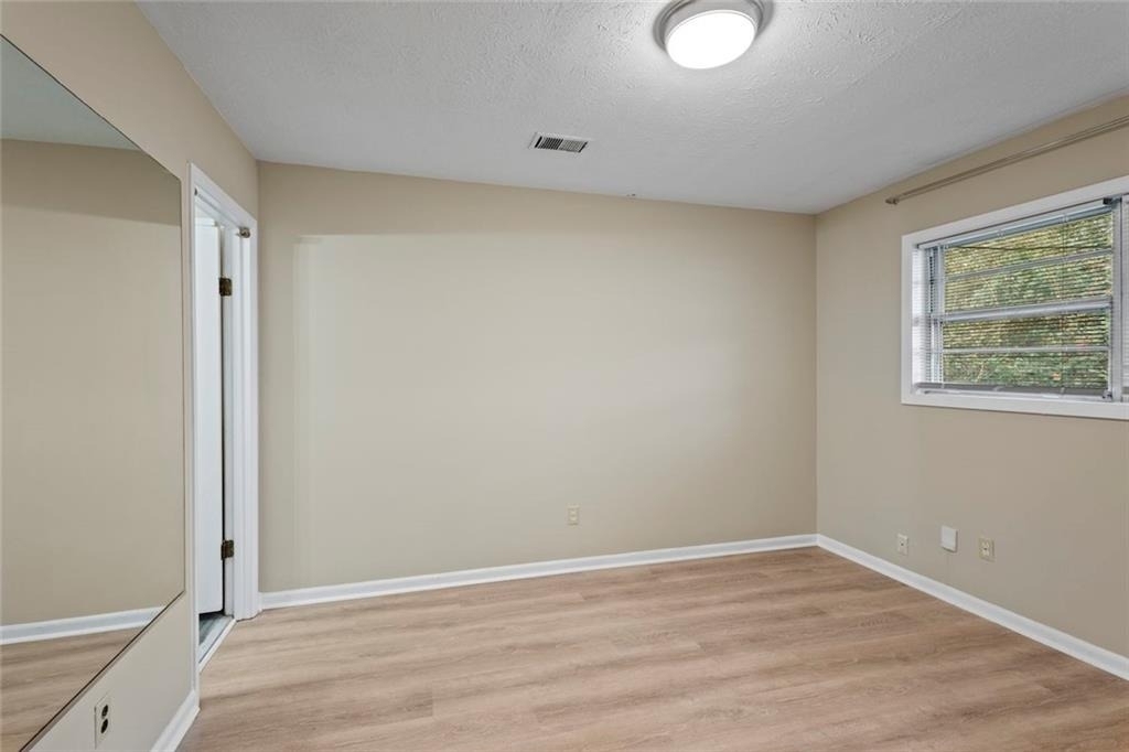 1201 Shoreham Drive - Photo 10