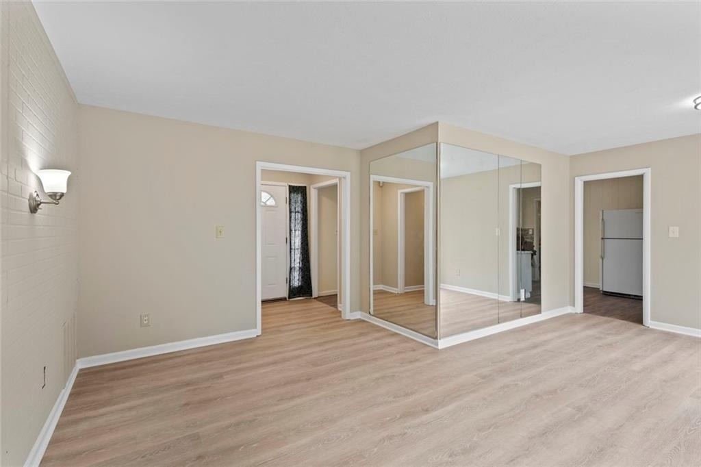 1201 Shoreham Drive - Photo 3