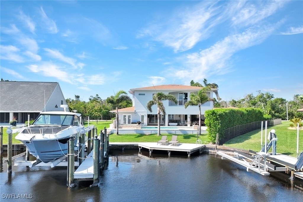 6448 Griffin Boulevard - Photo 42