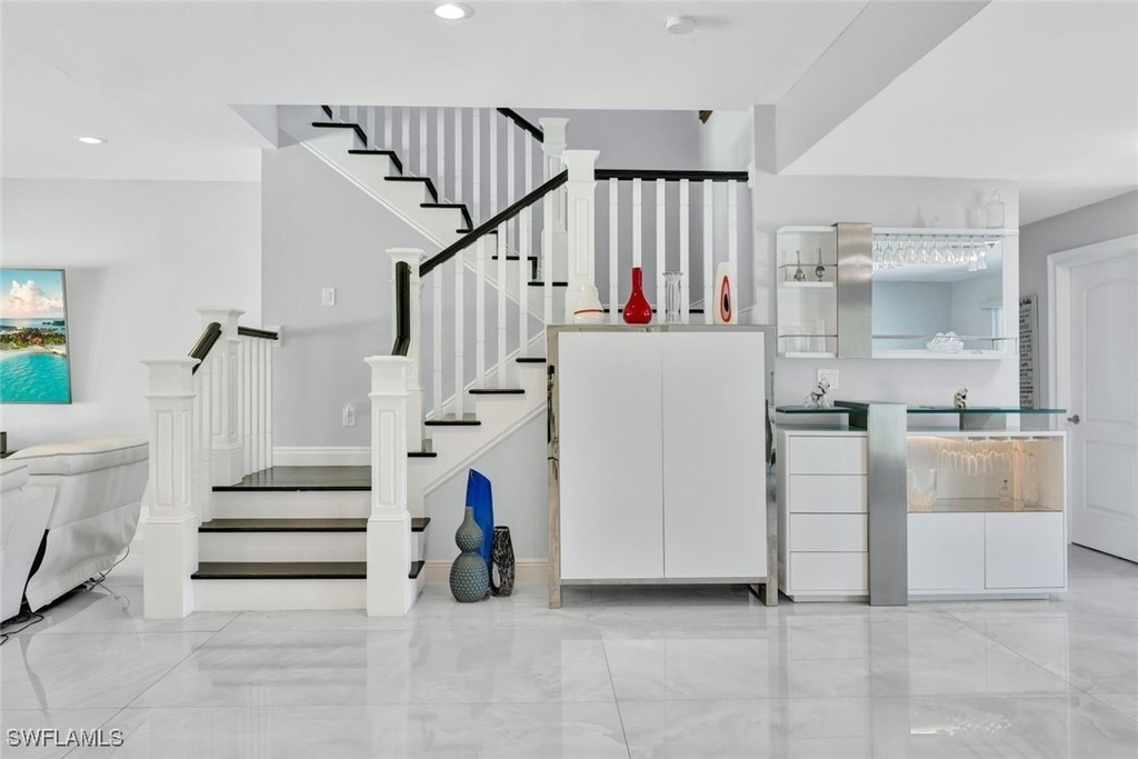 6448 Griffin Boulevard - Photo 2
