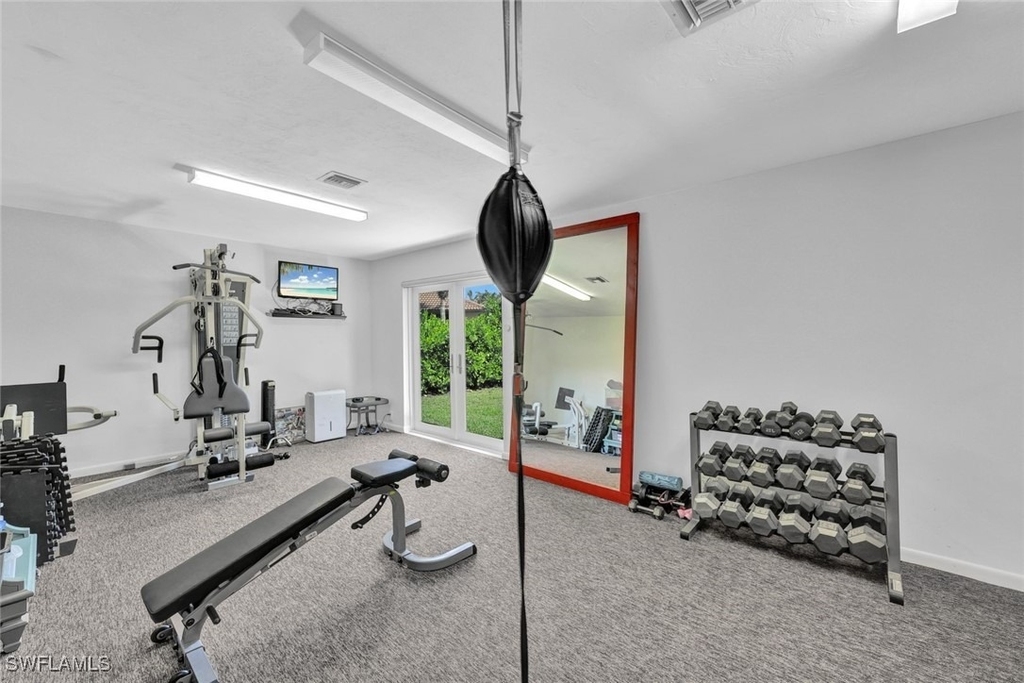 6448 Griffin Boulevard - Photo 33