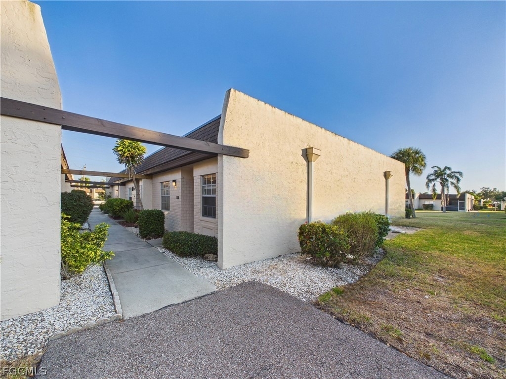 6300 S Pointe Boulevard - Photo 1