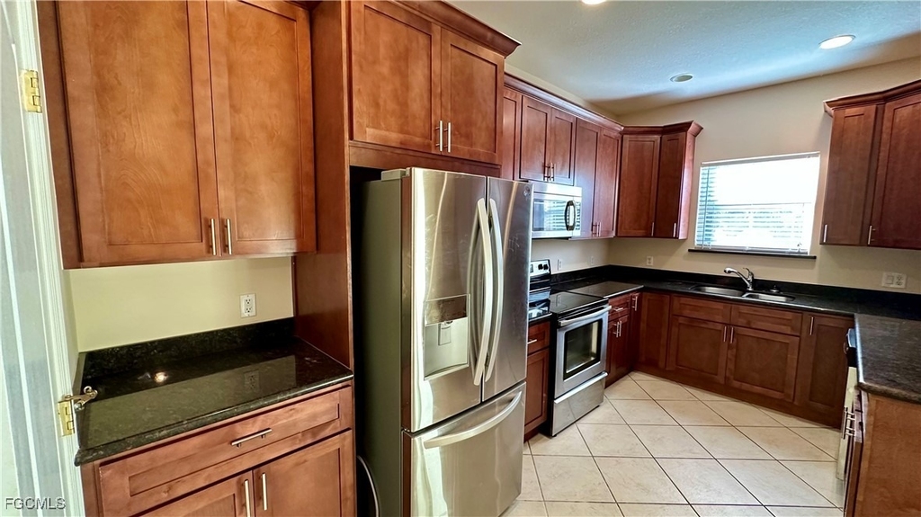 4380 Lazio Way - Photo 4