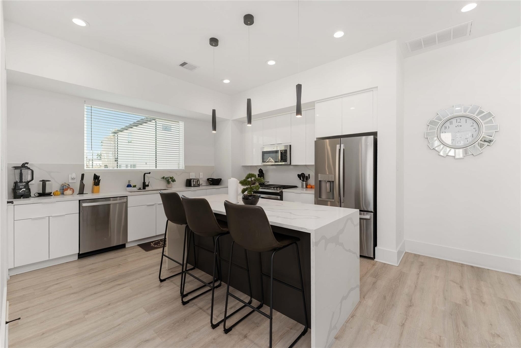 3410 Baer Street - Photo 15