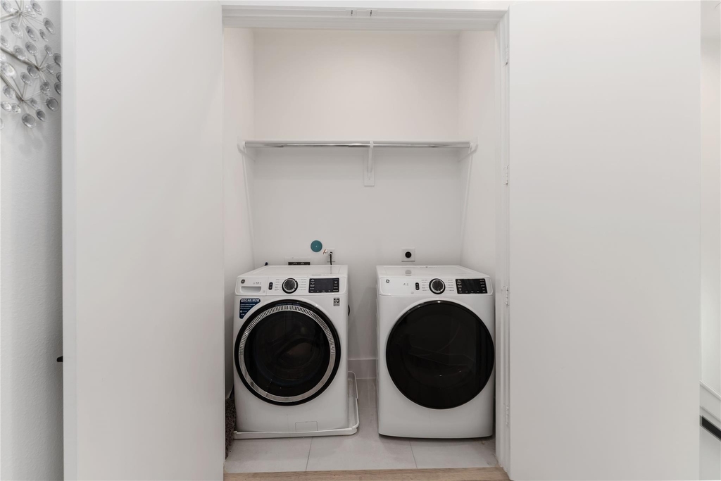 3410 Baer Street - Photo 25