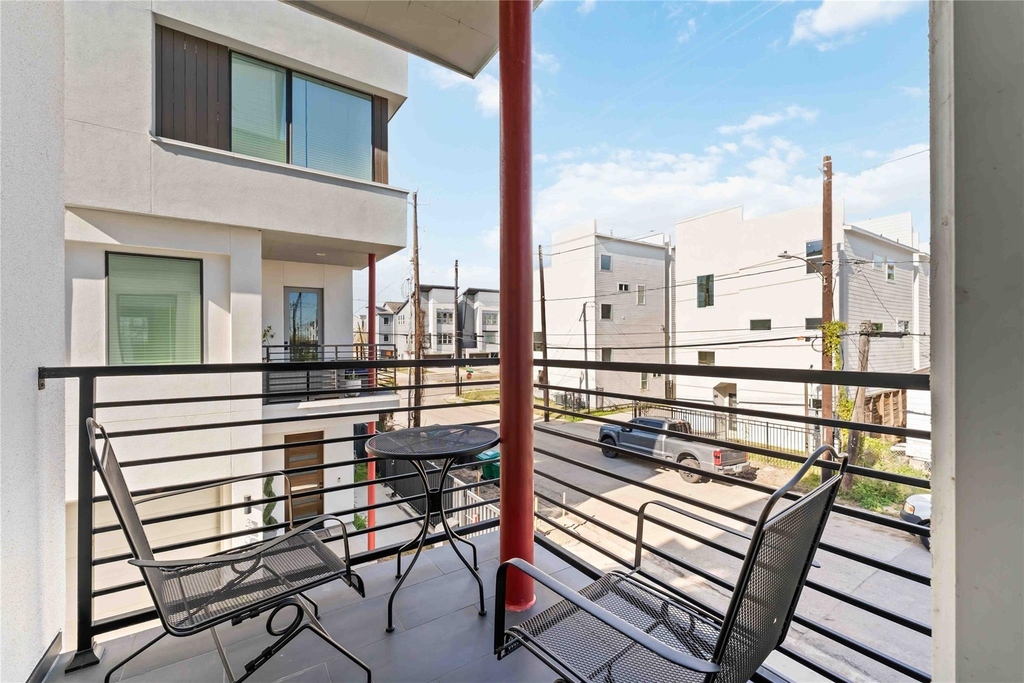 3410 Baer Street - Photo 11
