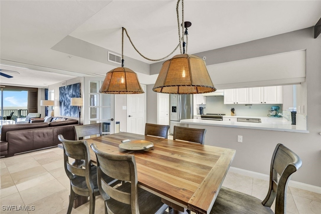 6849 Grenadier Boulevard - Photo 7