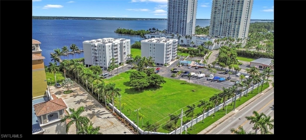 2875 Palm Beach Boulevard - Photo 19