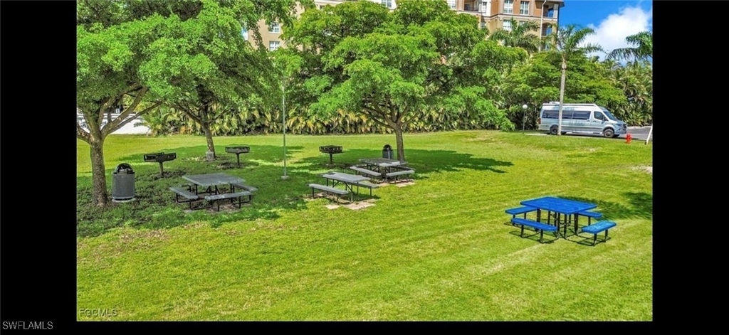 2875 Palm Beach Boulevard - Photo 17
