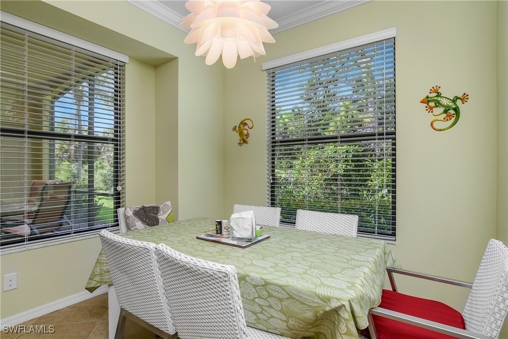 9832 Venezia Circle - Photo 18