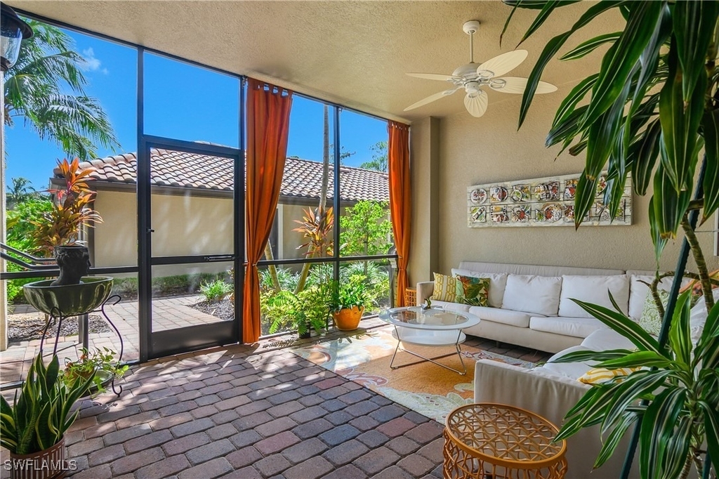 9832 Venezia Circle - Photo 5