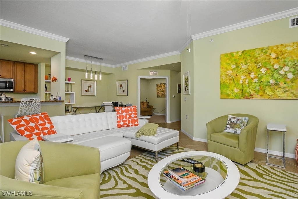 9832 Venezia Circle - Photo 9