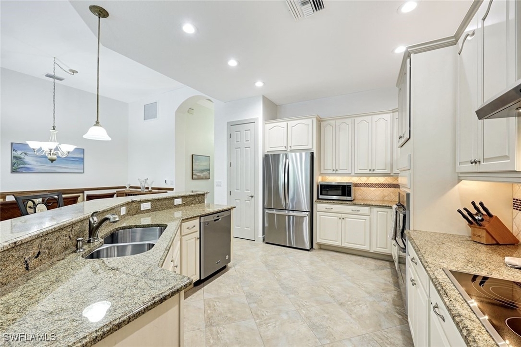 7655 Martino Circle - Photo 9