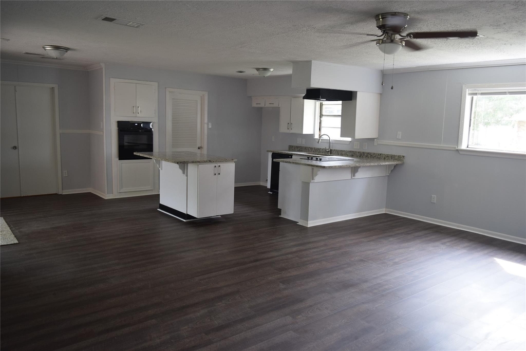 9902 Tolman Street - Photo 9