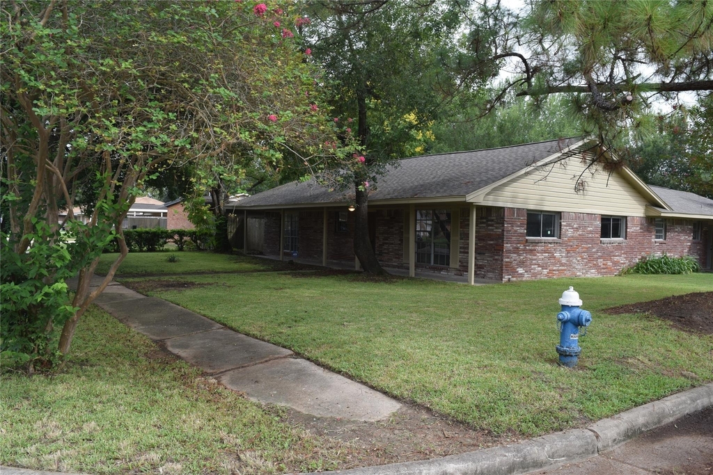 9902 Tolman Street - Photo 22