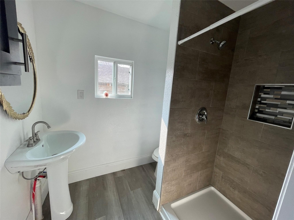 2508 Texas Avenue - Photo 17