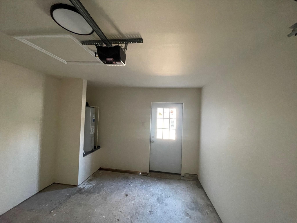 2508 Texas Avenue - Photo 6