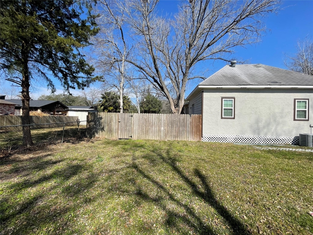 2508 Texas Avenue - Photo 22