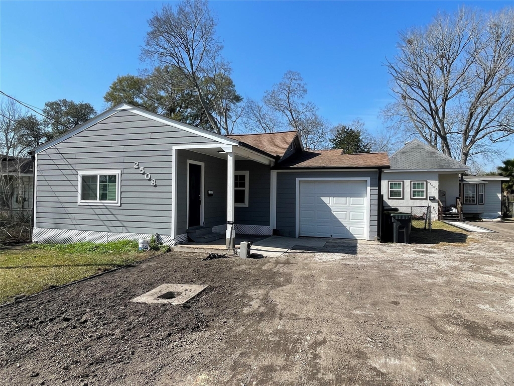 2508 Texas Avenue - Photo 0