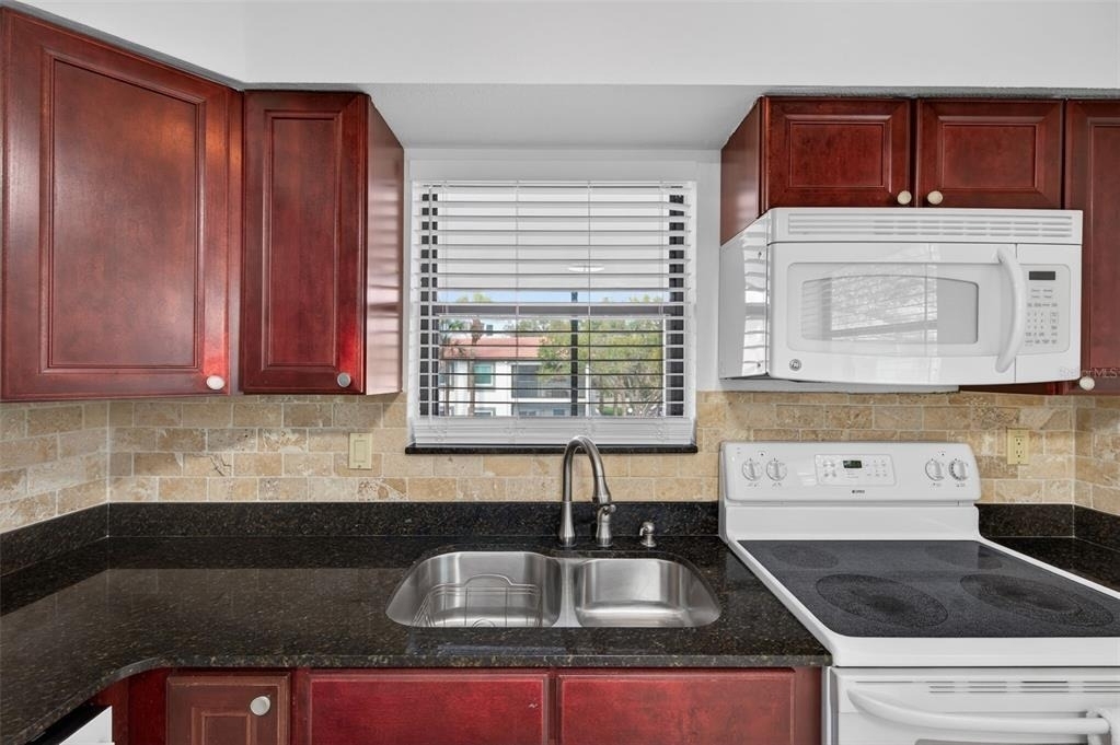 484 Santa Cruz Place Ne - Photo 7