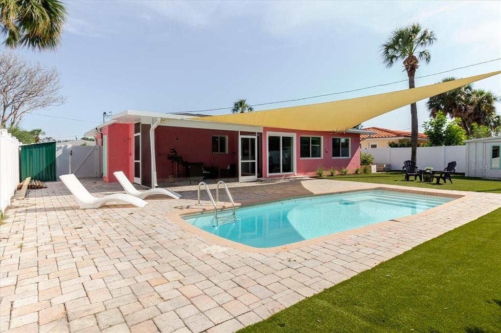 411 87th Avenue - Photo 44