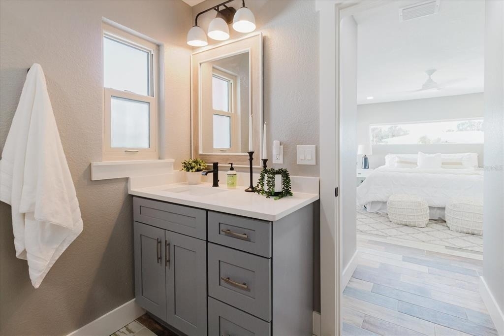 411 87th Avenue - Photo 25