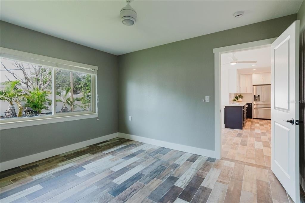 411 87th Avenue - Photo 35