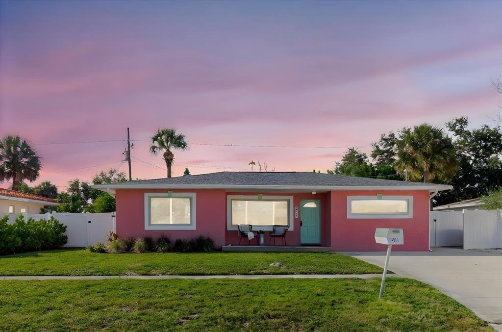 411 87th Avenue - Photo 0