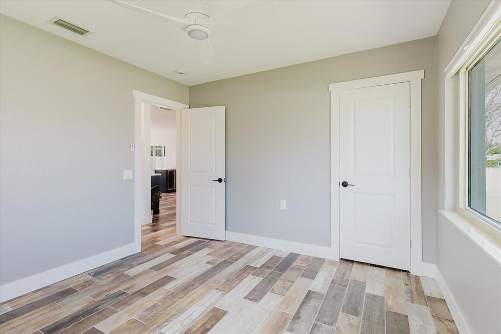 411 87th Avenue - Photo 28