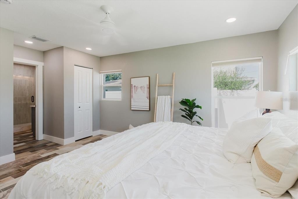 411 87th Avenue - Photo 22