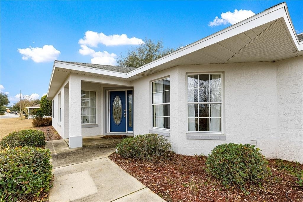 9770 Sw 92nd Place Road - Photo 1