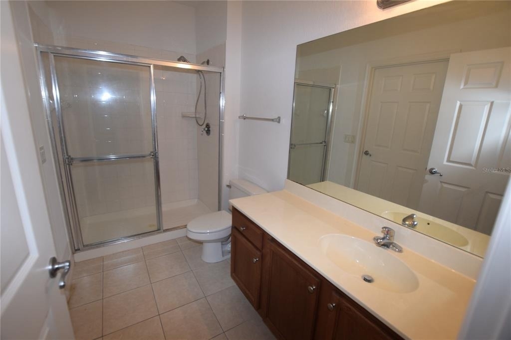 2604 Grand Central Parkway - Photo 8