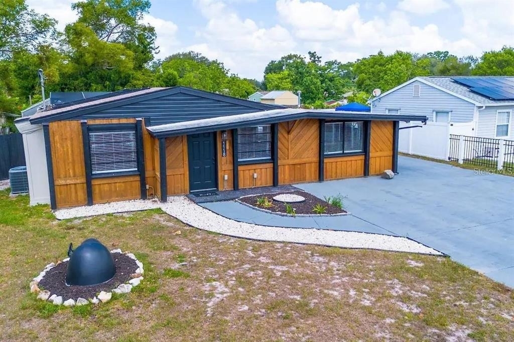 1118 Overdale Street - Photo 1