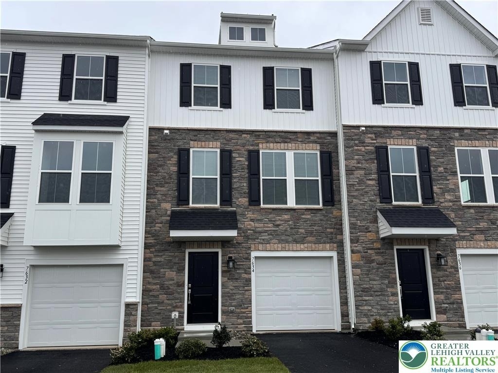 7634 Clayton Avenue - Photo 1